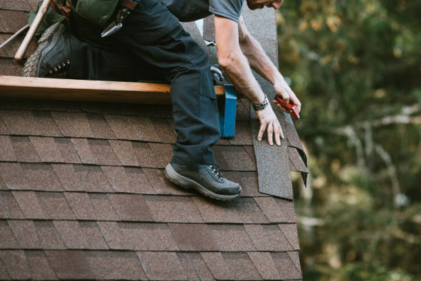 Best Commercial Roofing Services  in Surrey, ND